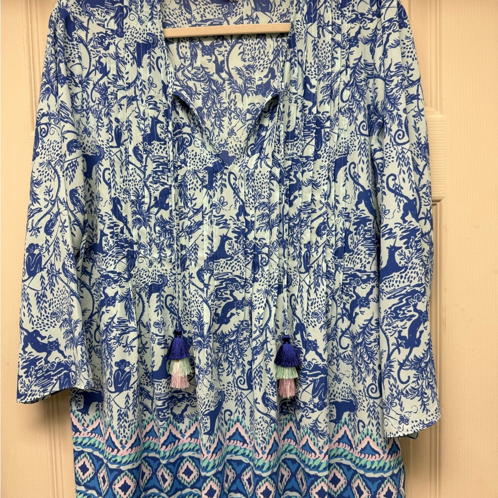 Lilly Pulitzer Blue and White Patterned Top